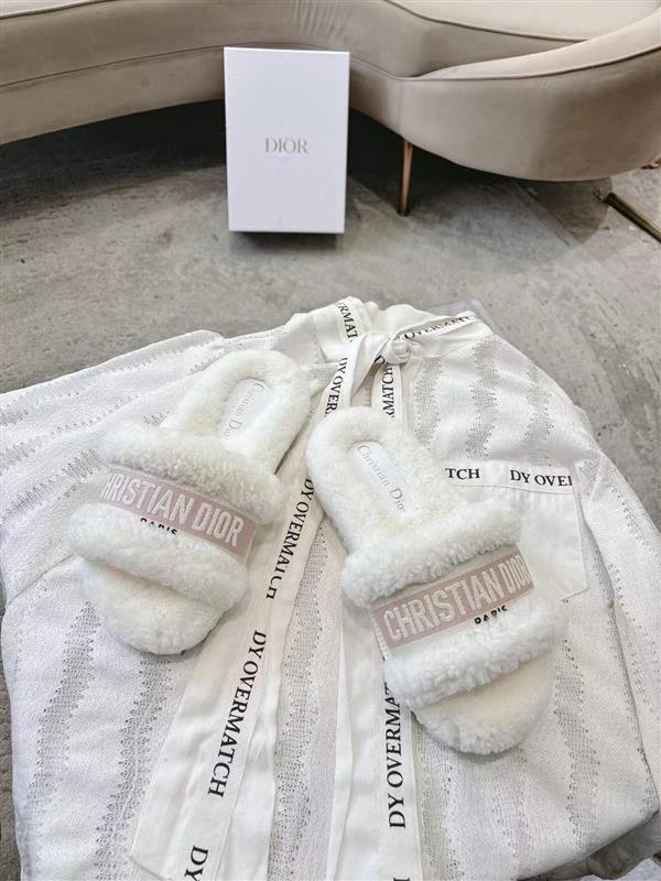 20251128184318825 220